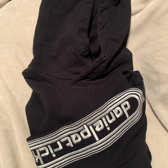 Daniel Patrick Hoodie LA shop - Picture 2 of 5